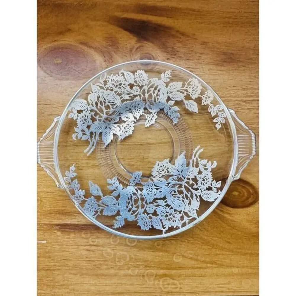 Vintage Floral‎ Leaf Silver Overlay Glass Plate W/Handles Silver Trim 8